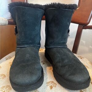UGG Women's Black Winter Boots
